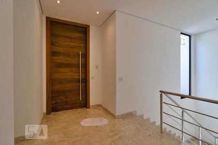 Hall de Entrada de casa para alugar com 4 quartos, 370m² em Jardim Londrina, São Paulo