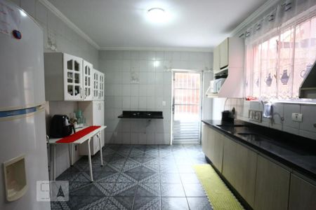 Cozinha de casa à venda com 3 quartos, 125m² em Pestana, Osasco