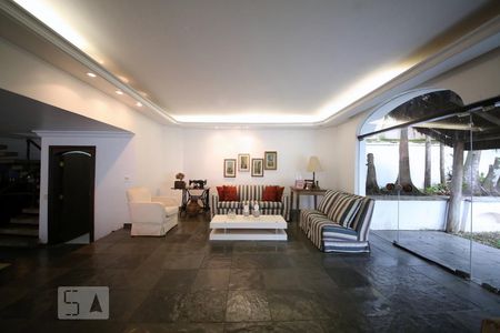 Sala  de casa para alugar com 4 quartos, 365m² em Jardim dos Estados, São Paulo