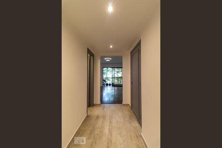 Sala - hall de entrada de apartamento para alugar com 3 quartos, 125m² em Sumarezinho, São Paulo