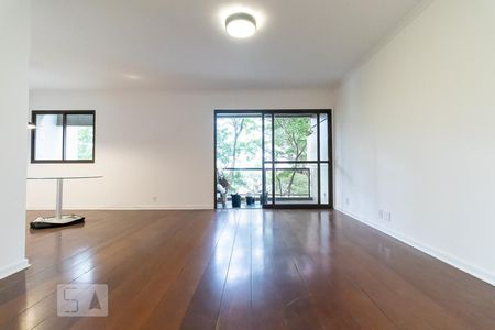 Sala de apartamento para alugar com 3 quartos, 125m² em Sumarezinho, São Paulo