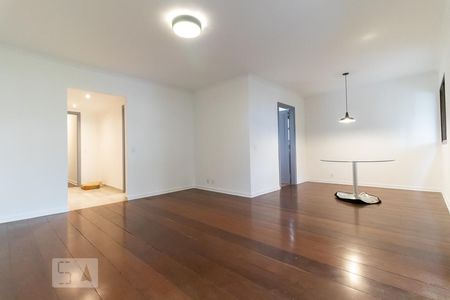 Sala de apartamento para alugar com 3 quartos, 125m² em Sumarezinho, São Paulo