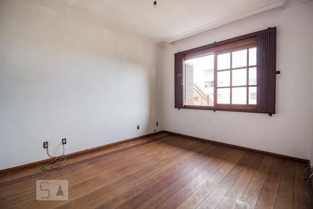 Escritório de casa à venda com 4 quartos, 460m² em Santa Tereza, Porto Alegre