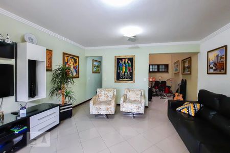 Sala de casa à venda com 3 quartos, 225m² em Nova Petrópolis, São Bernardo do Campo