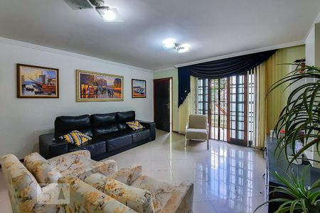 Sala de casa à venda com 3 quartos, 225m² em Nova Petrópolis, São Bernardo do Campo