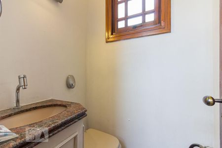 Lavabo de apartamento à venda com 4 quartos, 195m² em Chácara das Pedras, Porto Alegre