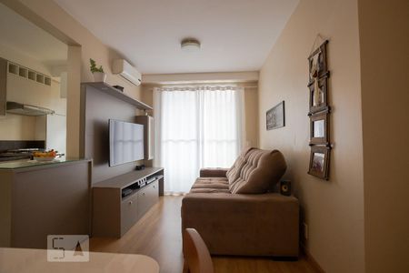 Sala de apartamento para alugar com 2 quartos, 56m² em Protásio Alves, Porto Alegre