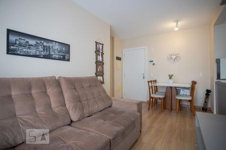 Sala de apartamento para alugar com 2 quartos, 56m² em Protásio Alves, Porto Alegre