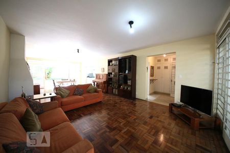 Casa para alugar com 280m², 4 quartos e 3 vagasSala 