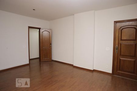 Sala de apartamento para alugar com 3 quartos, 121m² em Tijuca, Rio de Janeiro