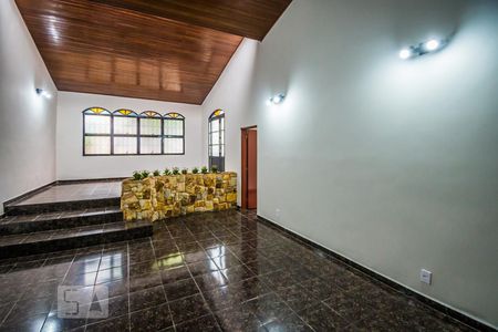 Salvar de casa à venda com 4 quartos, 190m² em Vila Nogueira, Campinas