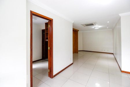 Sala de apartamento para alugar com 3 quartos, 112m² em Recreio dos Bandeirantes, Rio de Janeiro