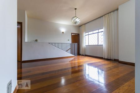 Sala de casa para alugar com 3 quartos, 150m² em Ponte Preta, Campinas