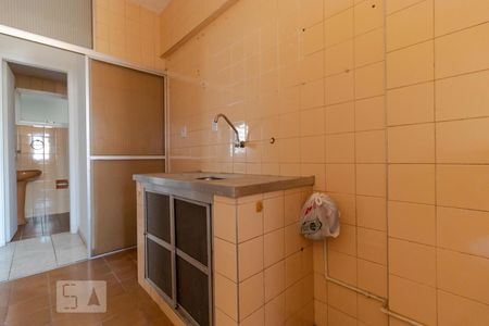 Cozinha de apartamento à venda com 1 quarto, 66m² em Centro, Campinas