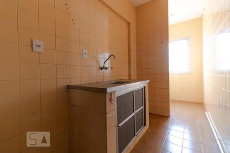 Cozinha de apartamento à venda com 1 quarto, 66m² em Centro, Campinas