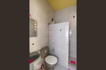 Banheiro de casa à venda com 2 quartos, 150m² em Penha, Rio de Janeiro