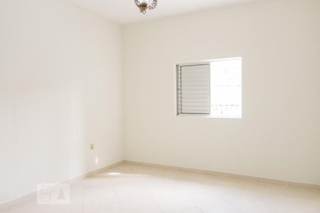 Quarto 1 de casa para alugar com 2 quartos, 257m² em Oswaldo Cruz, São Caetano do Sul