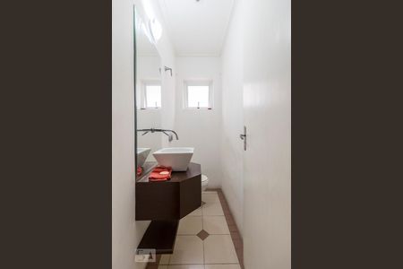 Lavabo de casa para alugar com 3 quartos, 125m² em Vila Nova Caledonia, São Paulo