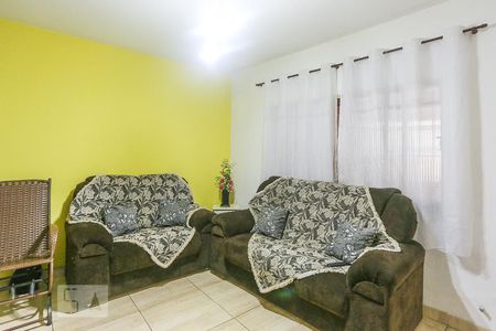 Sala de Estar de casa à venda com 3 quartos, 175m² em Padroeira, Osasco