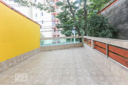 Quarto 1 Vista de casa à venda com 3 quartos, 175m² em Padroeira, Osasco