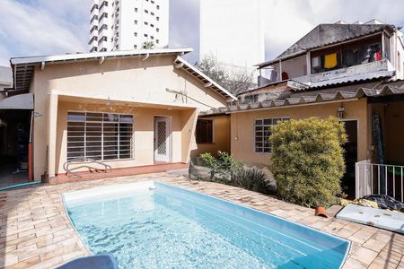 Casa à venda com 350m², 6 quartos e 5 vagas Casa à venda com 350m², 6 quartos e 5 vagasPiscina