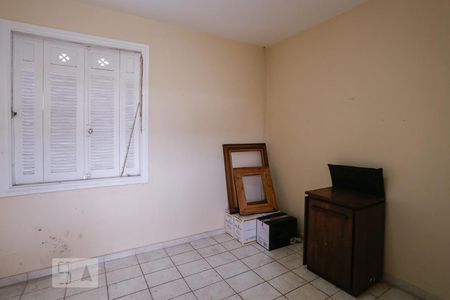 Casa à venda com 350m², 6 quartos e 5 vagas Casa à venda com 350m², 6 quartos e 5 vagasQuarto de Serviço