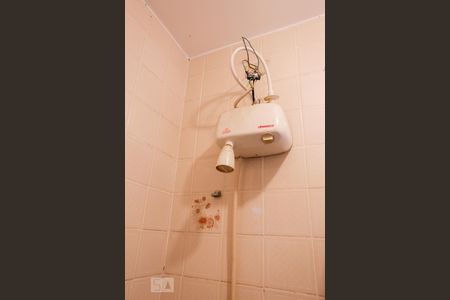 Casa à venda com 350m², 6 quartos e 5 vagas Casa à venda com 350m², 6 quartos e 5 vagasBanheiro de Serviço