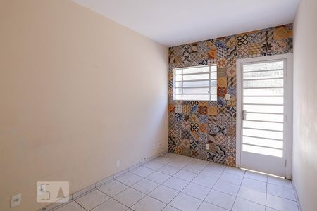 Casa à venda com 350m², 6 quartos e 5 vagas Casa à venda com 350m², 6 quartos e 5 vagasCopa