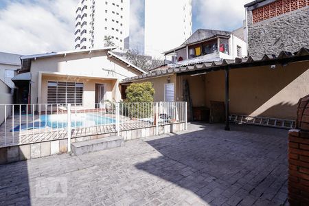 Casa à venda com 350m², 6 quartos e 5 vagas Casa à venda com 350m², 6 quartos e 5 vagasQuintal