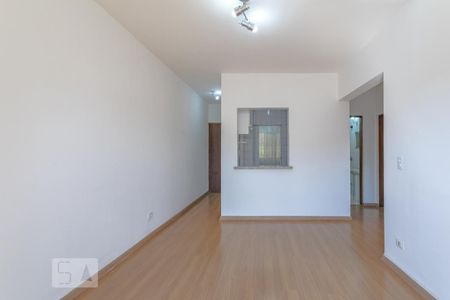 Sala de apartamento para alugar com 2 quartos, 62m² em Vila Mogilar, Mogi das Cruzes