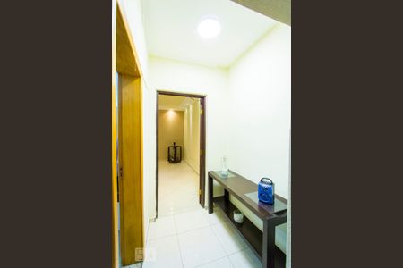 Casa para alugar com 172m², 3 quartos e 2 vagas Casa para alugar com 172m², 3 quartos e 2 vagasCorredor - Inferior