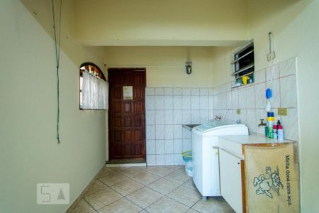 Casa para alugar com 172m², 3 quartos e 2 vagas Casa para alugar com 172m², 3 quartos e 2 vagasÁrea de Serviço