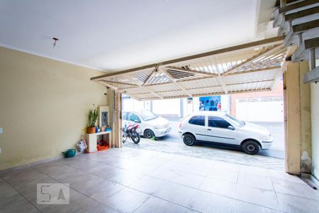 Casa para alugar com 172m², 3 quartos e 2 vagas Casa para alugar com 172m², 3 quartos e 2 vagasGaragem