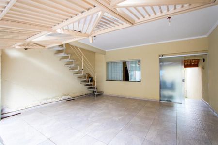 Casa para alugar com 172m², 3 quartos e 2 vagas Casa para alugar com 172m², 3 quartos e 2 vagasGaragem