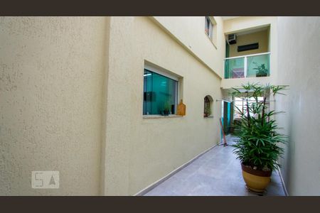 Casa para alugar com 172m², 3 quartos e 2 vagas Casa para alugar com 172m², 3 quartos e 2 vagasQuintal