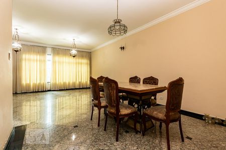 Sala  de casa para alugar com 5 quartos, 500m² em Vila Ré, São Paulo