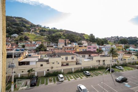 vista Sala de apartamento à venda com 2 quartos, 45m² em Encantado, Rio de Janeiro