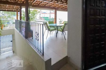 Casa à venda com 3 quartos, 350m² em Vila Gumercindo, São Paulo