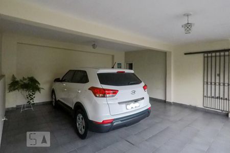 Garagem de casa à venda com 3 quartos, 350m² em Vila Gumercindo, São Paulo