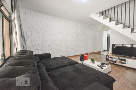 Sala de casa à venda com 3 quartos, 180m² em Jardim Guanca, São Paulo