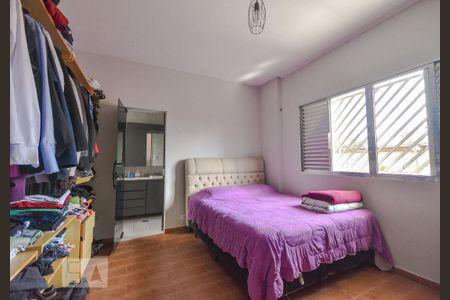 Suite de casa à venda com 3 quartos, 180m² em Jardim Guanca, São Paulo