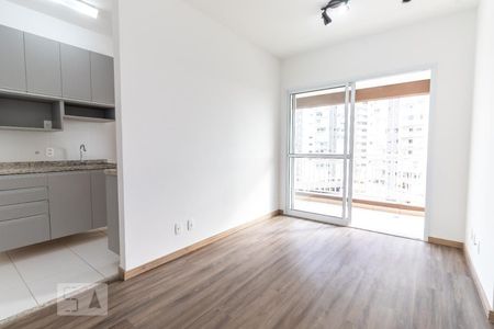 Sala de apartamento para alugar com 2 quartos, 60m² em Jardim Marajoara, São Paulo