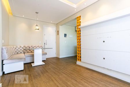 Sala de apartamento para alugar com 2 quartos, 45m² em Vila Nova Cachoeirinha, São Paulo