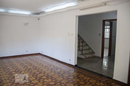 Sala de casa para alugar com 4 quartos, 280m² em Vila Regente Feijó, São Paulo