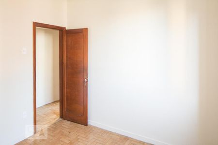 Quarto 1 de apartamento para alugar com 2 quartos, 70m² em Carmo, Belo Horizonte