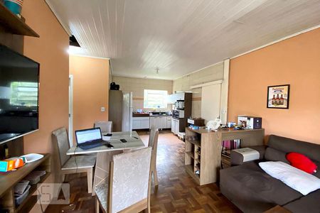 Sala de casa à venda com 5 quartos, 200m² em São José, Novo Hamburgo