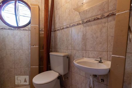 Casa para alugar com 210m², 2 quartos e 2 vagas Casa para alugar com 210m², 2 quartos e 2 vagasBanheiro da Suíte 2