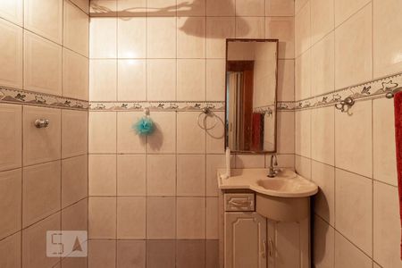 Casa para alugar com 210m², 2 quartos e 2 vagas Casa para alugar com 210m², 2 quartos e 2 vagasBanheiro Social