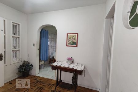 Hall de casa à venda com 4 quartos, 250m² em Centro, São Leopoldo