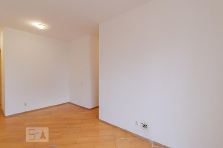 Sala de apartamento para alugar com 2 quartos, 47m² em Cambuci, São Paulo